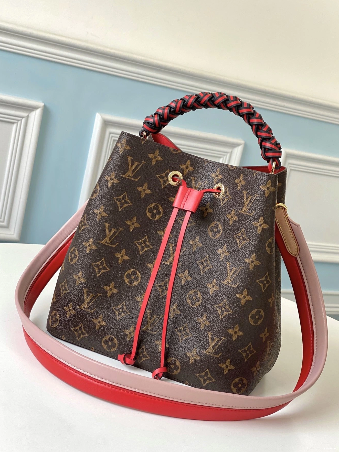 NÉONOÉ LOUIS VUITTON 0724